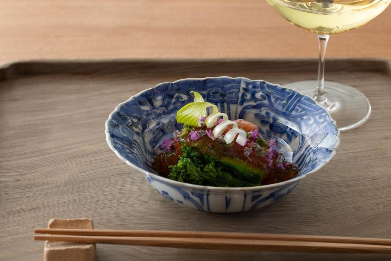 Imperial Hotel Tokyo Esterno foto A dish at the restaurant