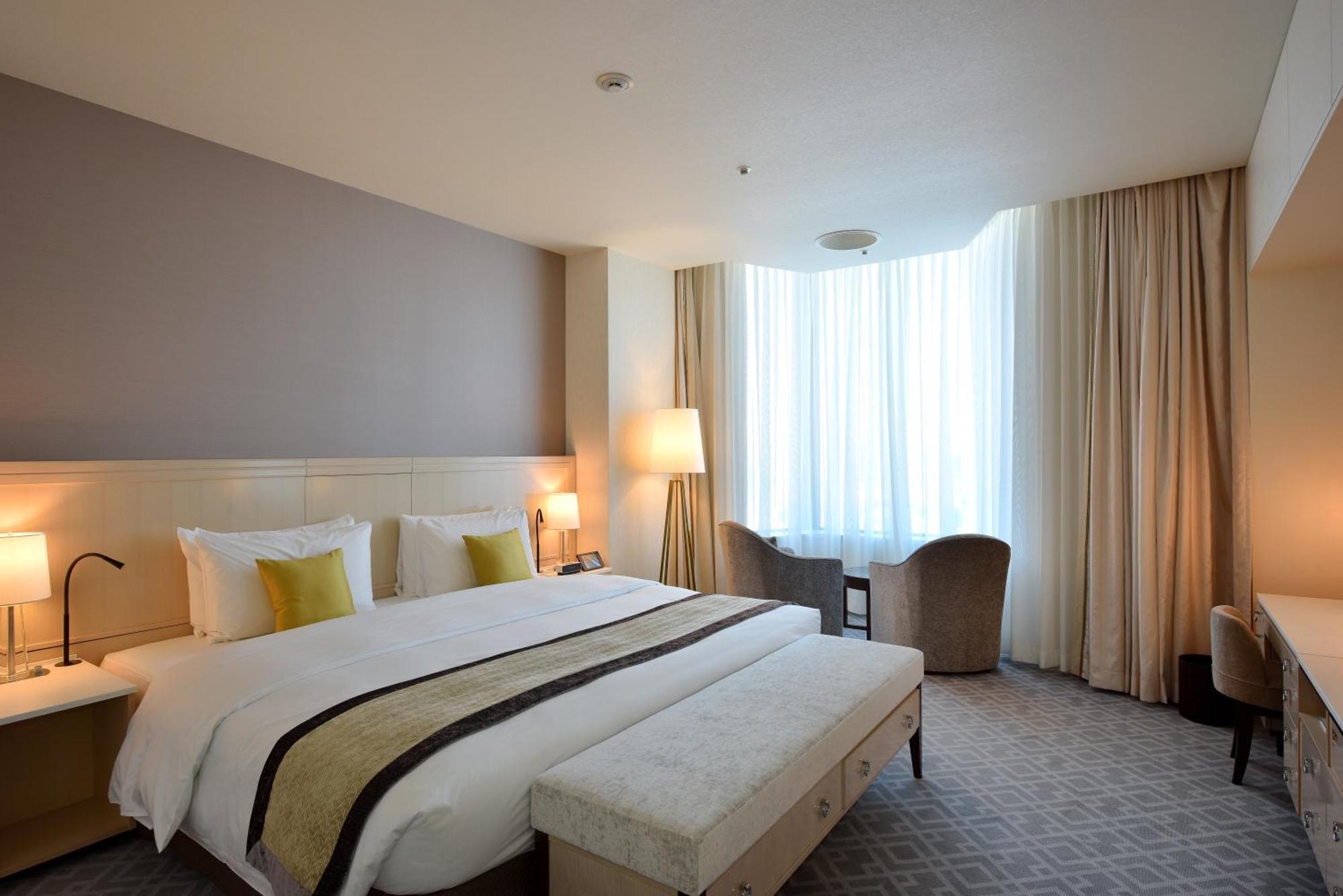 Imperial Hotel Tokyo Esterno foto A room at the hotel