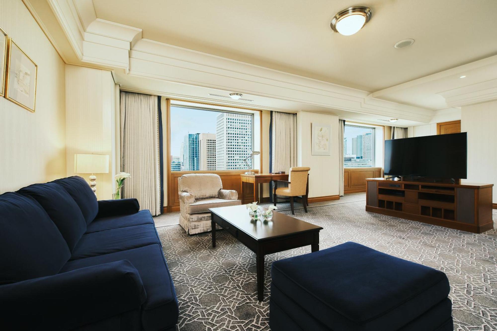 Imperial Hotel Tokyo Esterno foto A suite at the hotel